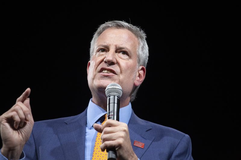 De Blasio Wants New Yorkers to Show Vaccine Passports to Ride the Subway