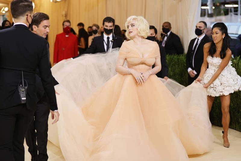 The MET 2021 Gala: Another Display of the Elite's Insanity 1 billieeilishmet The MET 2021 Gala: Another Display of the Elite's Insanity