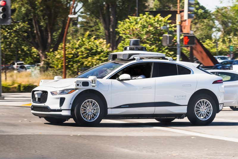 IoT and Smart Cities Converge: Waymo to Test Self-Driving Cars in NYC